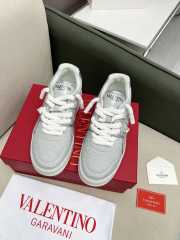 Valentino One Stud Sneaker 22 - 3