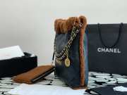 Chanel 22 small blue bag glossy calfskin & gold-plated metal - 3