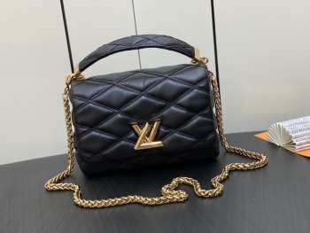 Louis Vuitton M23569 GO-14 MM Bag In Black 23x16x10cm