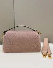 Fendi Baguette Pink sheepskin bag 27x6x15cm - 5