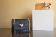 Louis Vuitton M44151 Vavin PM bag in blue 25x17x9.5cm - 1