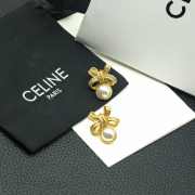 Celine's bow pearl earrings - 2