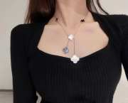 Van cleef black & white necklace - 5