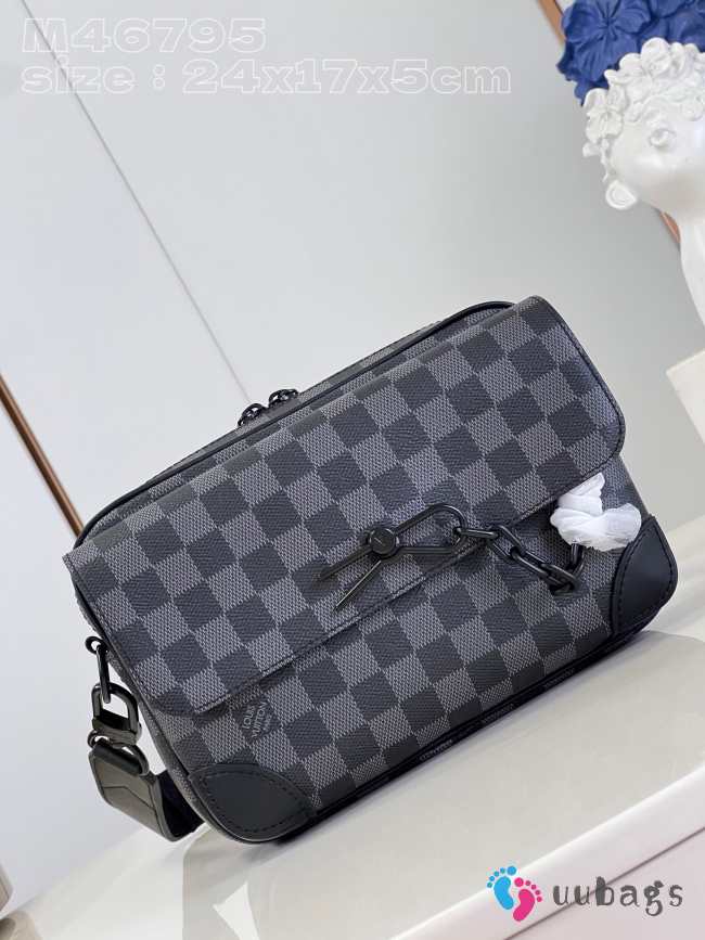 Louis Vuitton M46795 Steamer Messenger Bag 24x17x5cm - 1