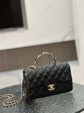 Chanel 23K top handle in black with gold buckle 20x12x6cm