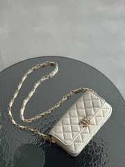 Chanel 23K Mini Woc Flap Bag 17.5x10x4.5cm - 3