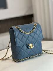 Chanel mini backpack in blue with gold buckle 22x21x9cm - 3