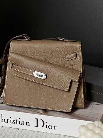 Hermes Kelly 20 Sellier Desordre Epsom Light Brown 20x15x9cm