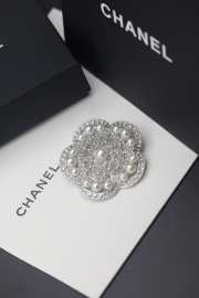 Chanel camellia brooch - 2