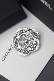 Chanel camellia brooch - 3