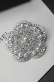 Chanel camellia brooch - 4