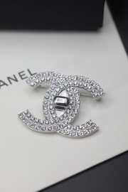 Chanel Brooch 006 - 1