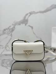 Prada white leather shoulder bag 20.5x10.5x4cm - 1