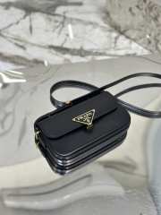 Prada black leather shoulder bag 20.5x10.5x4cm - 4