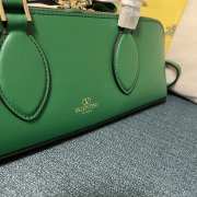 Valentino Garavani Rockstud Green E/W Calfskin Handbag 34x11x8cm - 5