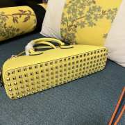 Valentino Garavani Rockstud Yellow Calfskin bag 34x15x9cm - 3