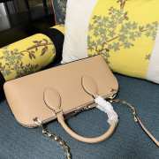 Valentino Garavani Rockstud Beige Calfskin bag 34x15x9cm - 5