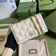 Gucci Matelasse Chain Wallet In White 20x12.5x4cm - 1