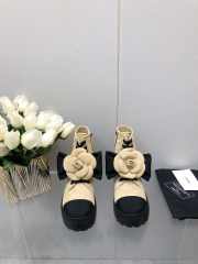 Chanel the camellia series thick-soled shoes in beige - 4