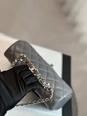 Chanel 23K top handle CF in gray with silver buckle 20x12x6cm - 4