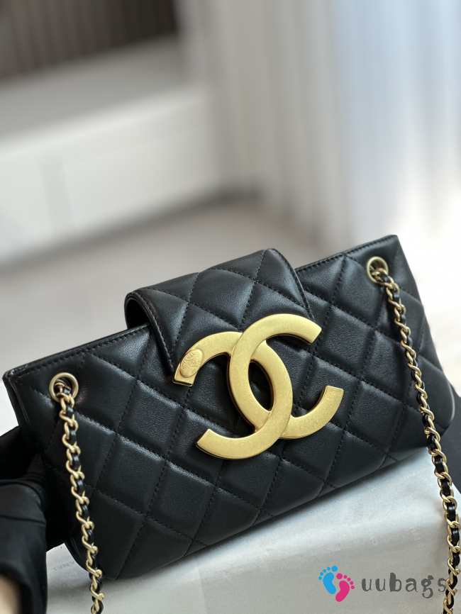 Chanel 24C Handbag In Black 11.5x24x4.5cm - 1