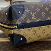 Louis Vuitton M44130 Monogram Canvas Triangle Softy Bag 45x31x16cm - 3