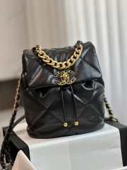 Chanel 24C 19 series black backpack 26x22x16cm - 1