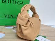 Bottega Veneta Nappa Double Knot Light Brown Bag 29x18x26cm - 2