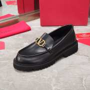 Valentino Garavani Vlogo Signature Calfskin Loafer In Black - 4