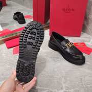 Valentino Garavani Vlogo Signature Calfskin Loafer In Black - 5