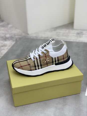 Burberry men's shoes in brown 