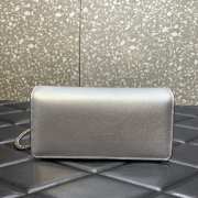 Valentino Garavani Vlogo Signature Grainy Calfskin Wallet With Chain Silver - 2