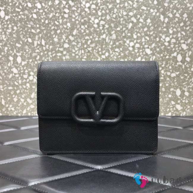 Valentino Garavani Vring chain wallet in black 17.5x8x13cm - 1