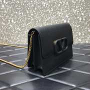 Valentino Garavani Vring chain wallet in black 17.5x8x13cm - 2