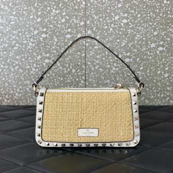 Valentino Garavani Rockstud embellished bag 19x13x7cm