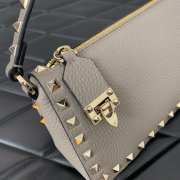 Valentino Rockstud Grainy Calfskin Bag Grey 19x13x7cm - 5