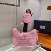 Prada Re-Edition 2005 crochet bag in pink 23x16x7cm - 1