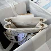 Chanel 24C Tote Bag In White 17.5x20x5cm - 4