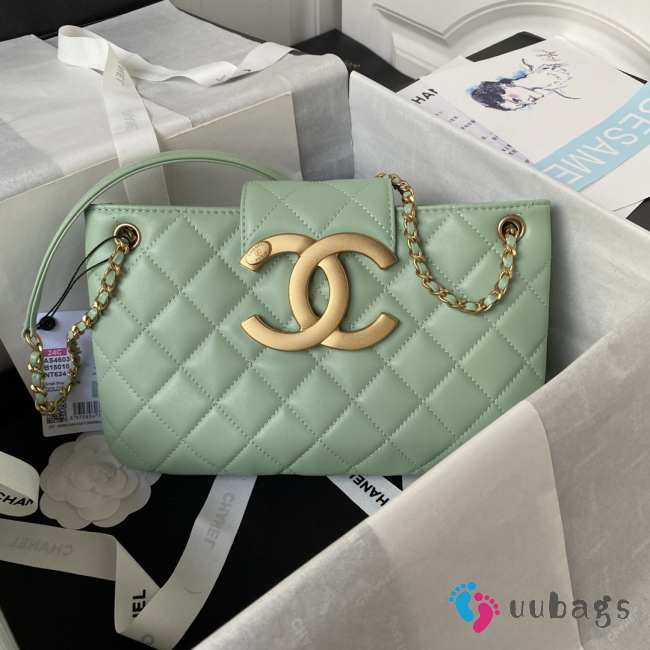 Chanel 24C Handbag In Mint Green 16.5×26.5×5cm - 1