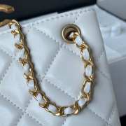 Chanel 24C Handbag In White 16.5×26.5×5cm - 3