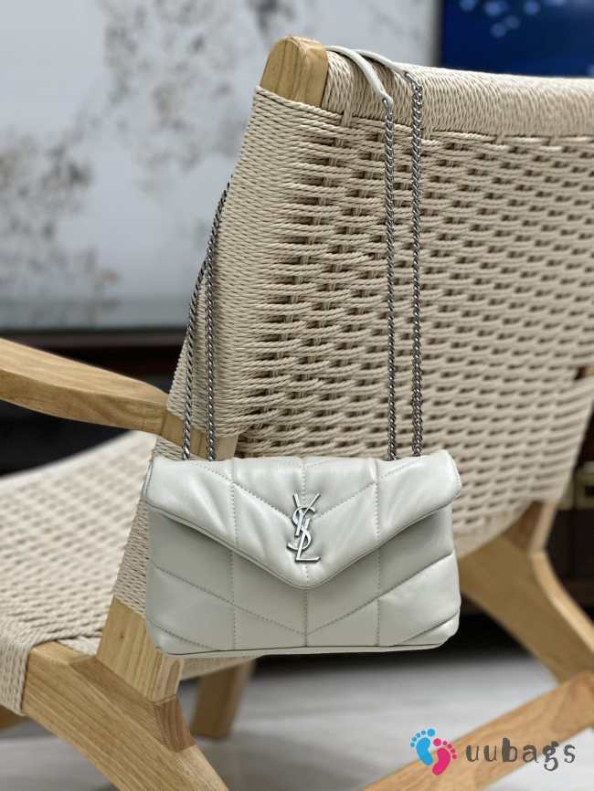 YSL Loulou Puffer Mini Bag In White 23x15x9cm - 1