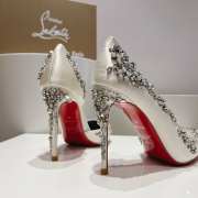 Christian Louboutin artifice pumps satin crystal in white 12cm - 4