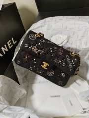 Chanel 24C Cf flap bag glass pearl in black 23cm - 3