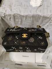 Chanel 24C Cf flap bag glass pearl in black 23cm - 4