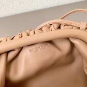 Bottega Veneta Beige Mini Pouch Bag 22×12×7cm - 6