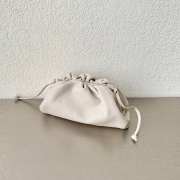 Bottega Veneta White Mini Pouch 22×12×7cm - 6