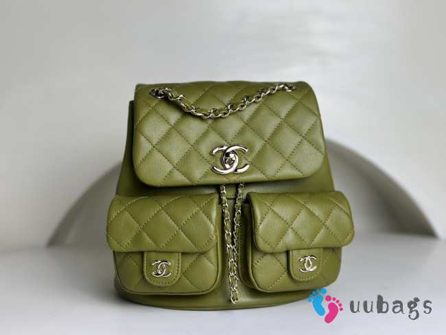 Chanel small backpack in green AS3787 22x25x18cm - 1