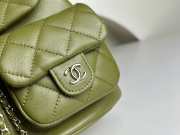 Chanel small backpack in green AS3787 22x25x18cm - 5