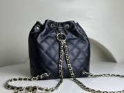 Chanel 23B Duma backpack AS4342 in black 22x21x13cm - 5