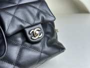 Chanel 23B Duma backpack AS4342 in black 22x21x13cm - 2